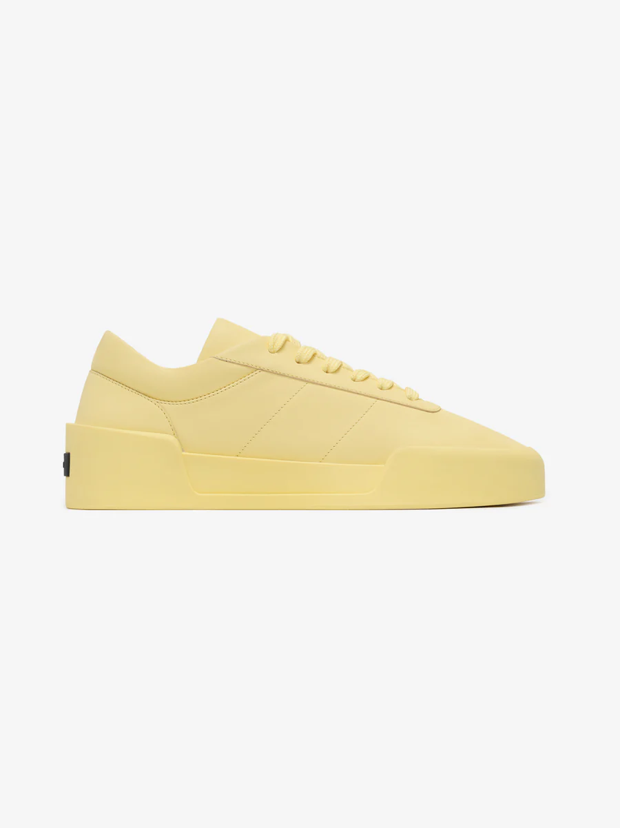 Fear of God Shoes: A Fusion of Luxury and Streetwear Across the Pond