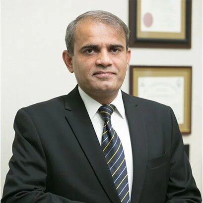Unveiling Grace: Dr. Navewed Azher, Islamabad’s Premier Cosmetic and Plastic Surgeon
