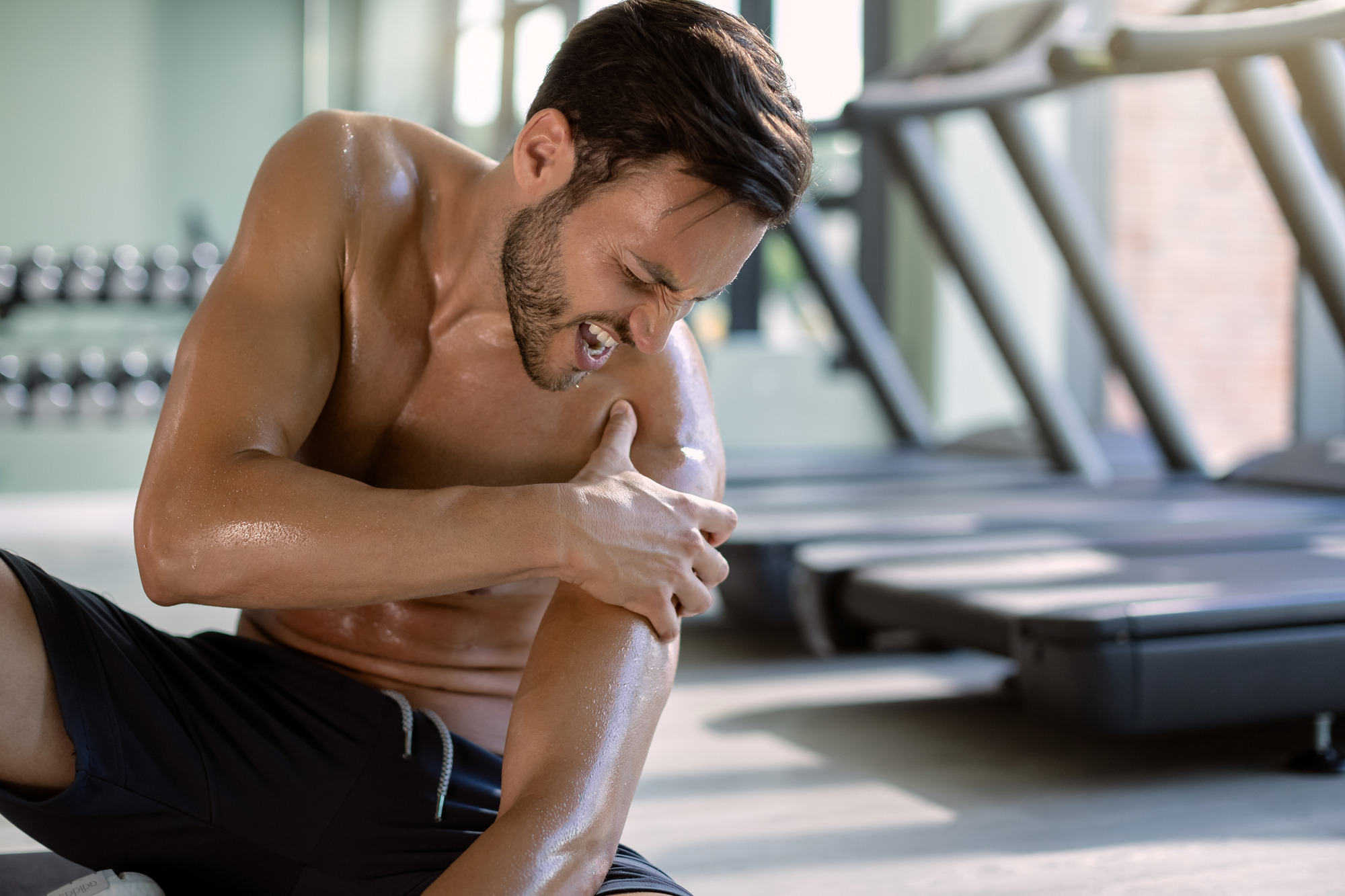 9 TIPS TO SOOTHE POST-WORKOUT MUSCLE SORENESS